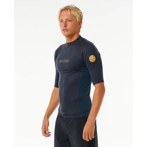 RIP Curl - Dawn Patrol up Perf Kurzarm Ausschlag nach Westen